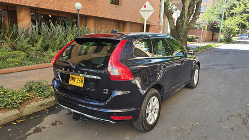Volvo XC60 2.0 T5 Awd Momentum