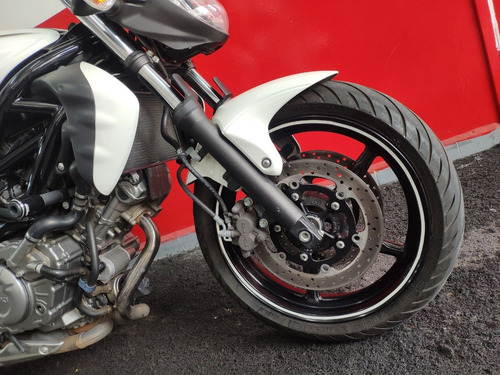 Suzuki Gladius 650 2015 Branca Branco