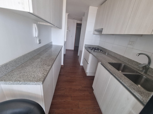 Se Arrienda Depto 2d+2b+1est Sin Amoblar 1.000.000/ Semiamob