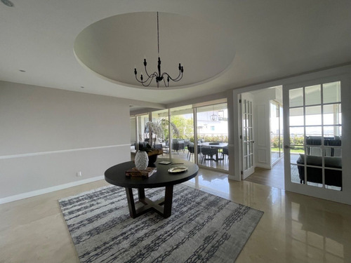 Vendo O Rento Pent House En Bosque Real