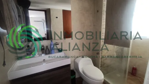 Apartamento En Venta En Lagos Del Cacique. Cod V61689