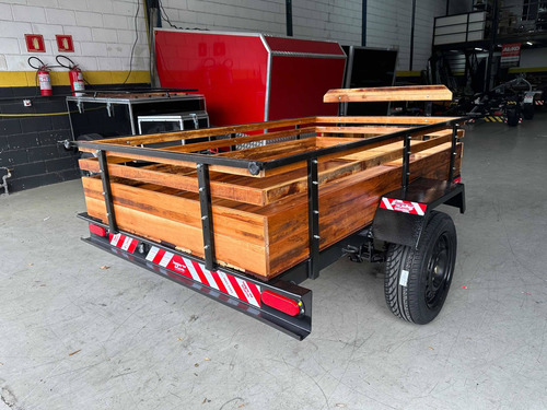 Carretinha Fazendinha 2.00 X 1.20 X 0.40 Com Caixinha - 0km
