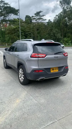 Jeep Cherokee 3.2 Limited at 3.2 4x4 modelo 2015
