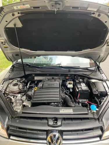 Volkswagen Golf 1.6 Comfortline