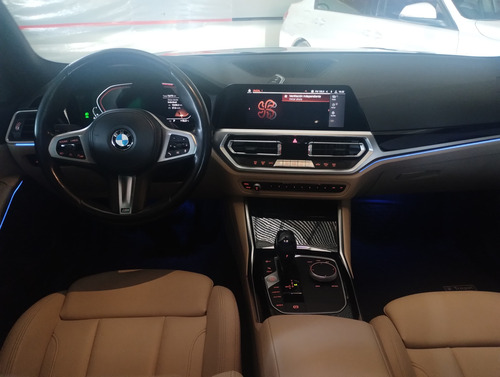 BMW Serie 3 3.0 330i Sedan Sport Line 252cv
