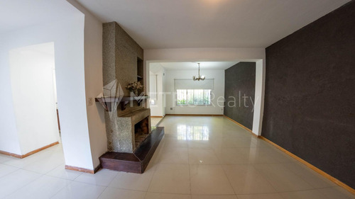 Casa En Venta 5 Ambientes En Bella Vista Apta Crédito