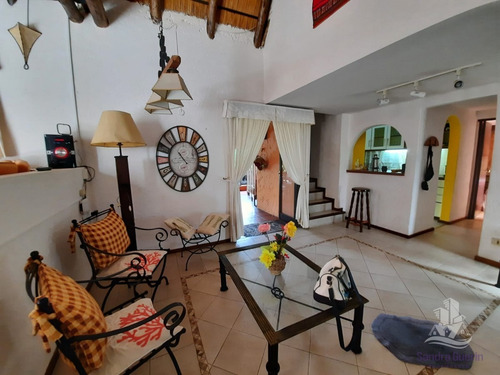 Casa En Punta Del Este Pinares Playa Mansa- Ref: 30275