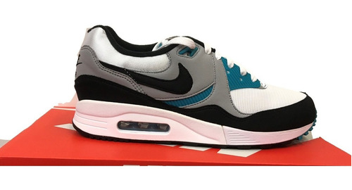 tenis air max light