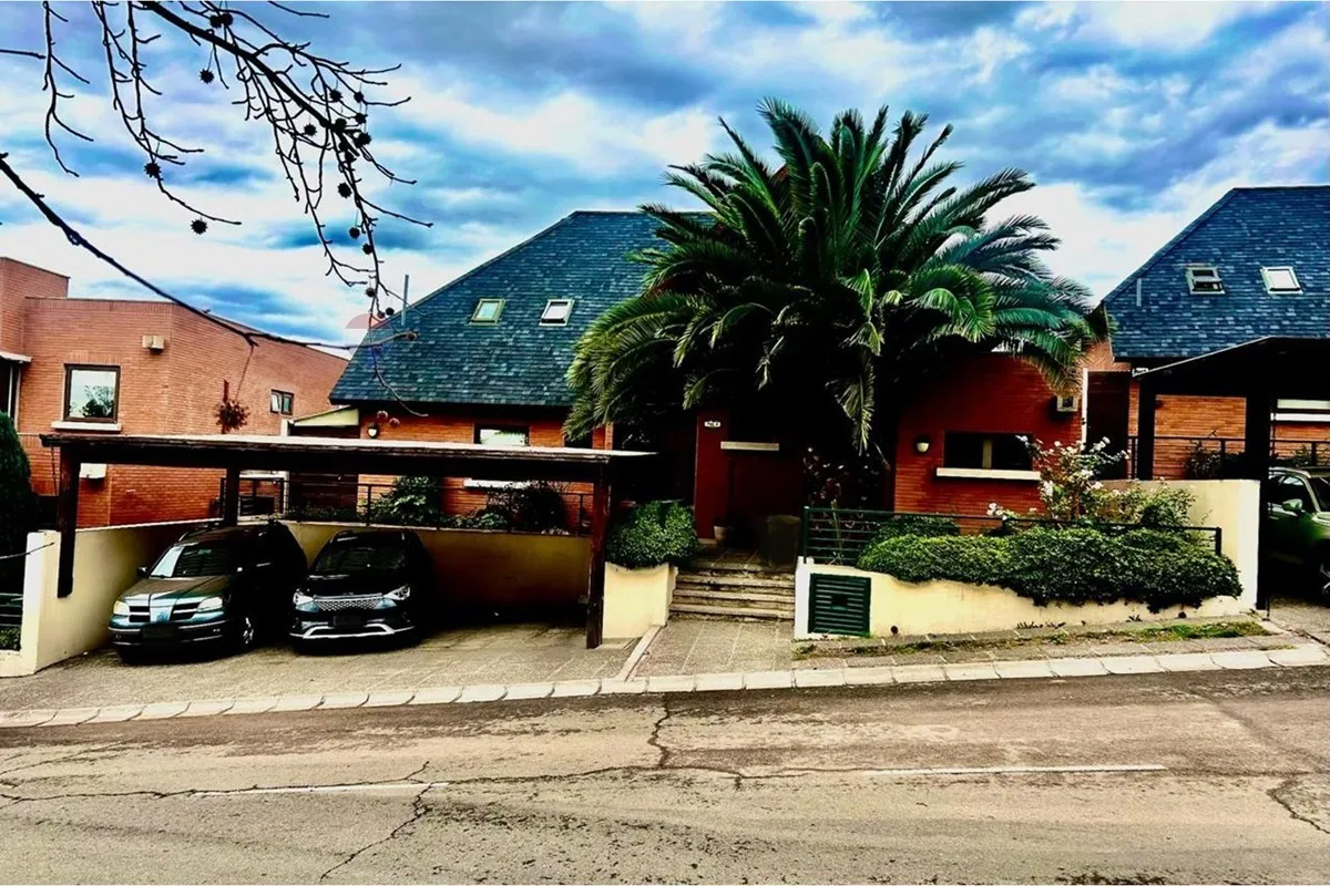 Imagen 1 de 30 de Casa En Condominio San Carlos De Apoquindo 5d - 6b