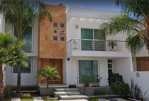 Casa En Venta En Juriquilla, En Remate Bancario