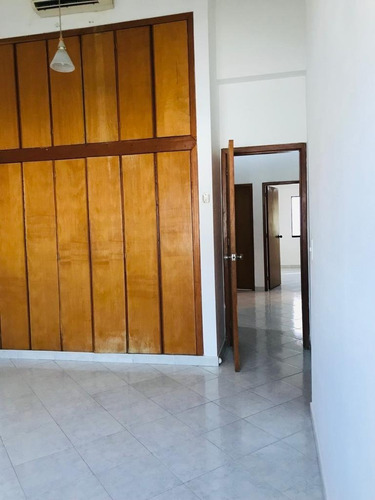 Imagen 6 de 15 de Alquiler Town House Urbanizacion Prebo Valencia