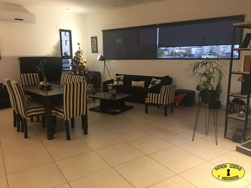 2863ro-casa En Venta En Barrio Los Robles, Haras Santa María