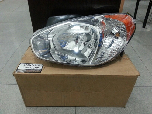 Faro Izquierdo Hyundai Accent 08-09 Forcetec