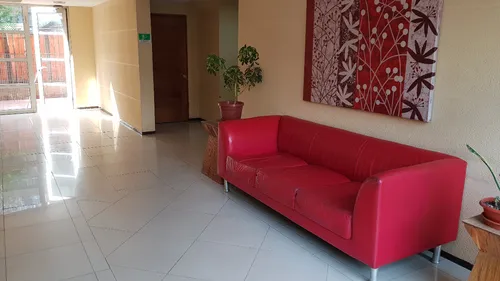 Se Arrienda Depto. Pequeño A 3 Cuadras Metro Irarrazaval.