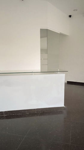 Imagen 3 de 8 de Local En Alquiler 18.05 M2 Galeria Las Americas Las Minas San Antonio