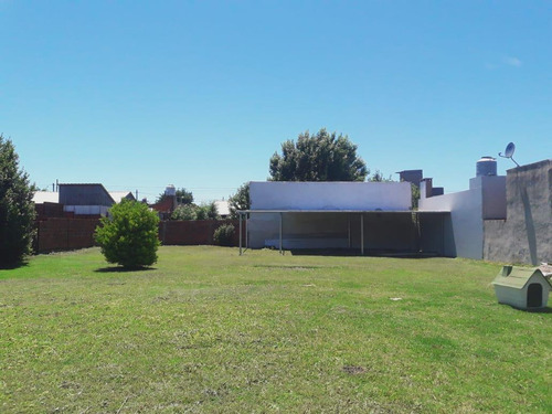 Imagen 15 de 16 de Terreno En La Plata - Calle 77 E/ 17 Y 18 - Dacal Bienes Raices
