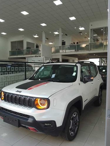 Imagen 8 de 24 de Jeep Renegade Trailhawk 4x4 #15