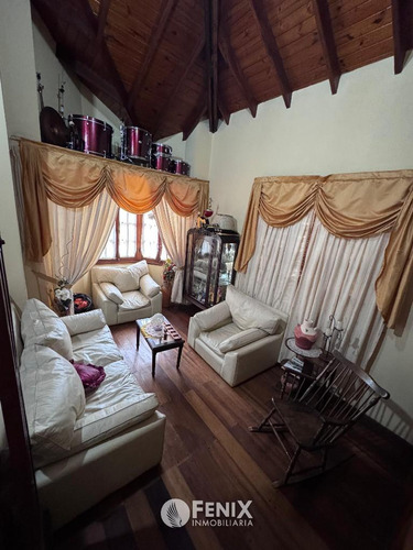Cf1185 - Casa En Venta Z/ Av. Lavalle Y Juan Queirel