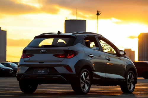 Imagem 5 de 14 de Hyundai Hb20x Diamond Plus 1.6 Flex 16v Aut. Flex Automáti