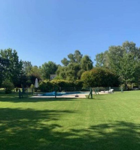 Gran Casa En Venta En San Diego , Moreno