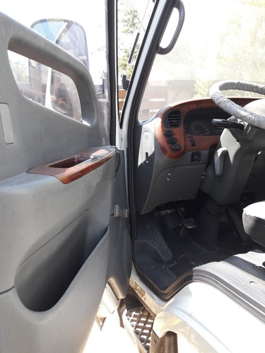 Hyundai Hd 65