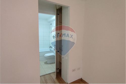Encantador Departamento En Calle Agustinas