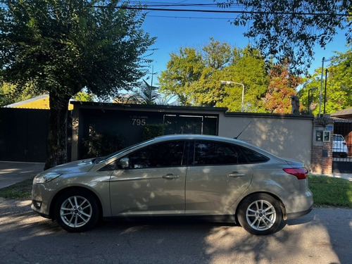 Imagen 2 de 15 de Ford Focus S Gnc