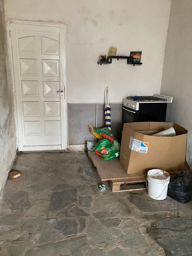 Casa Al Frente- Cochera- Posibilidad Local
