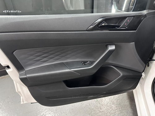 Volkswagen Polo 1.6 Msi Mt