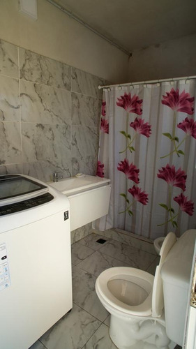Imagen 15 de 16 de Casa De 3 Dormitorios Con Cochera Cerrada, Pileta Y Quincho En La Ciudad De Perez