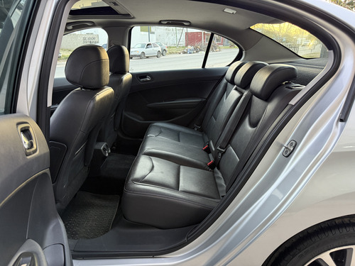 Peugeot 408 1.6 Feline Hdi 115cv