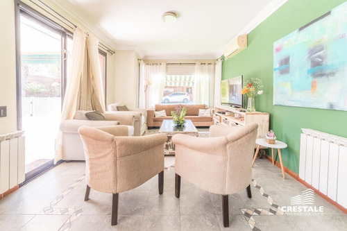 Imagen 11 de 30 de Venta Casa 3 Dormitorios En Suite, Pileta. - San Marino, Funes Hills.