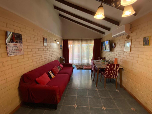Se Vende Casa Independiente 3d 2b Excelente Ubicación