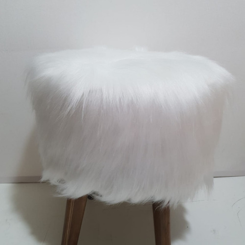 Puff De Pelucia Branco Pelo Alto