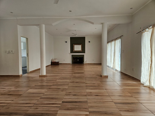 Casa Quinta En Alquiler En Estancia Las Malvinas, Coronel Brandsen, G.b.a. Zona Sur
