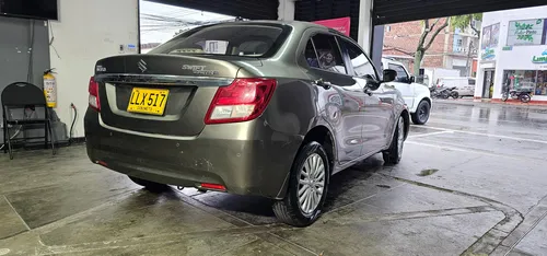 Suzuku Swift Dzire Sedan Mecanico 2023