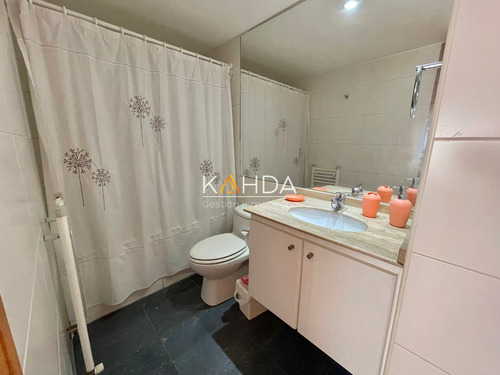Departamento 2d 2b 1e En 6 Norte Con 1 Oriente, 4 Personas.