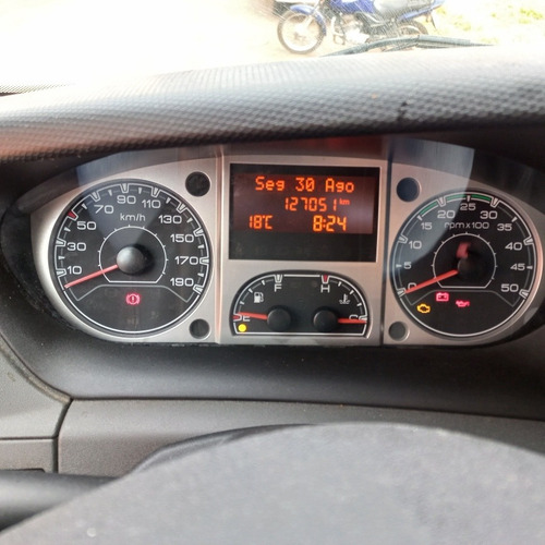 Imagem 2 de 6 de Iveco Iveco Daily 35s14