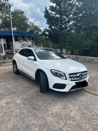 Mercedes-Benz Clase GLA 1.6 Gla250 4 matic Amg-line 211cv