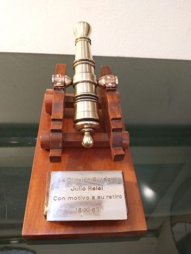 Imagen 6 de 7 de Antiguo Cañón De Bronce Trofeo De 1963