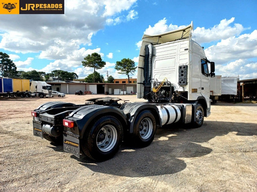 Imagem 4 de 15 de Volvo Fh Globetrotter 460 Teto Alto 460 6x4 Automático 2012