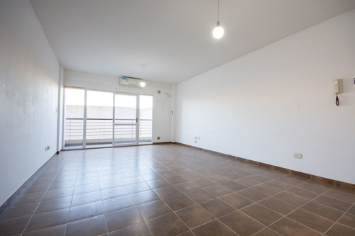 Imagen 18 de 21 de Monoambiente Venta Apto Profes Villa Del Parque