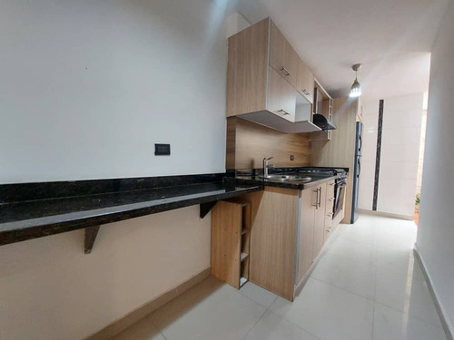 Townhouse O Casa Equipada En Conjunto Cerrado En Tazajal Naguanagua Alb 2