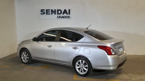 Imagen 14 de 25 de Nissan Versa Advance At