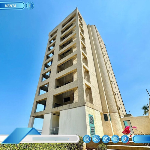 Apartamento En Venta Ubicado En; Playa Grande - La Guaira