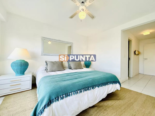 Alquiler Temporal De Maravilloso Departamento Penthouse Hecho A Nuevo En Montoya, La Barra