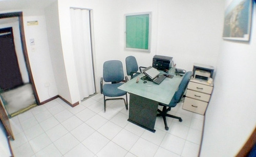 Imagem 2 de 8 de Salas Comerciais Conjugadas A Venda No Caminho Das Arvores 174m2 - Iur408p - 68230167