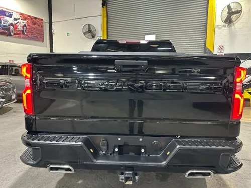 Chevrolet Silverado
