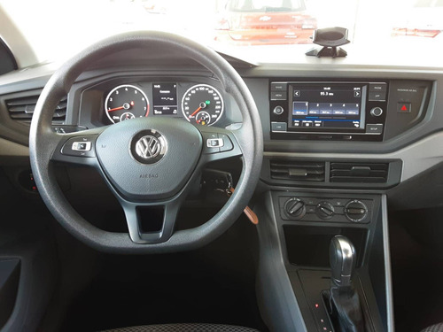 Imagem 8 de 14 de Volkswagen Virtus 1.6 Msi Total Flex Automático