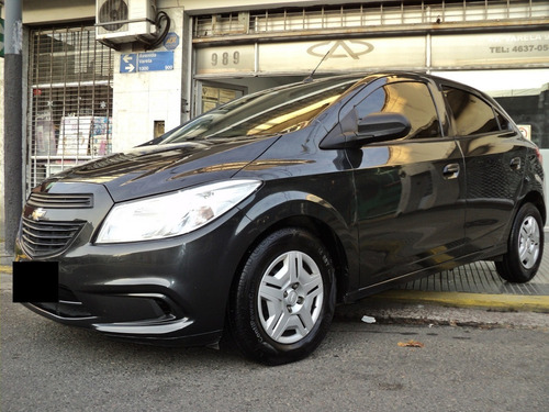 Imagen 1 de 9 de Chevrolet Onix 1.4 Ls Joy 2018 Como Nuevo !!!